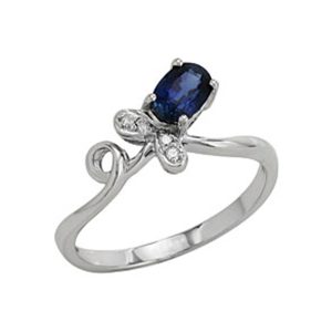 Кольцо из белого золота 585 с сапфиром, ср. вес 2,06г